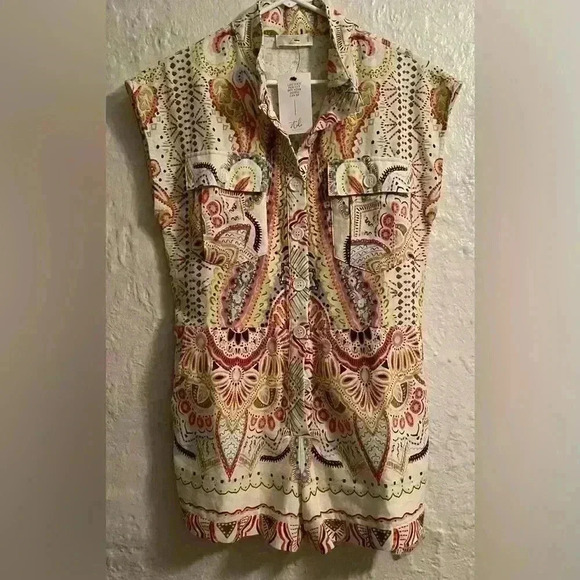 NWT Stile_Perlei linen/cotton blend, cream paisley patterned romper; size S - Picture 2 of 13